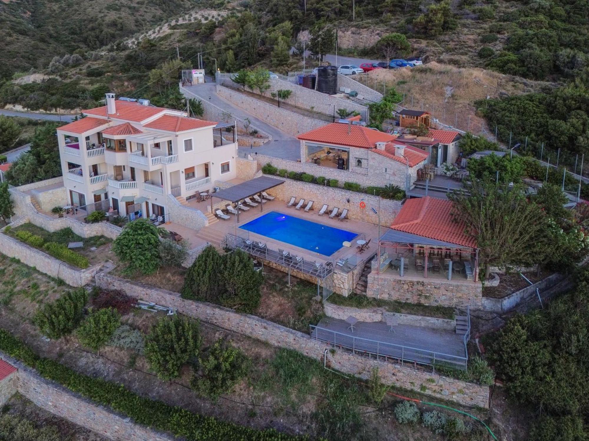 Villa Pasifai Mourteri Exteriör bild